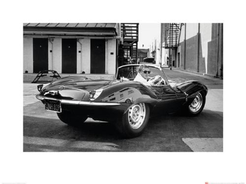 Affiche Art Time Life Steve Mcqueen Jaguar 80x60cm Pyramid PPR40251 | Yourdecoration.fr