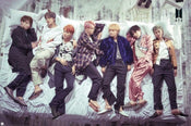 GBeye BTS Group Bed Affiche 91,5x61cm | Yourdecoration.fr