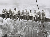 Charles Ebbets  Eating above Manhattan affiche art 80x60cm | Yourdecoration.fr