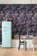 Komar Botanique Aubergine Papier Peint Intissé 300x280cm 6 bandes ambiance | Yourdecoration.fr